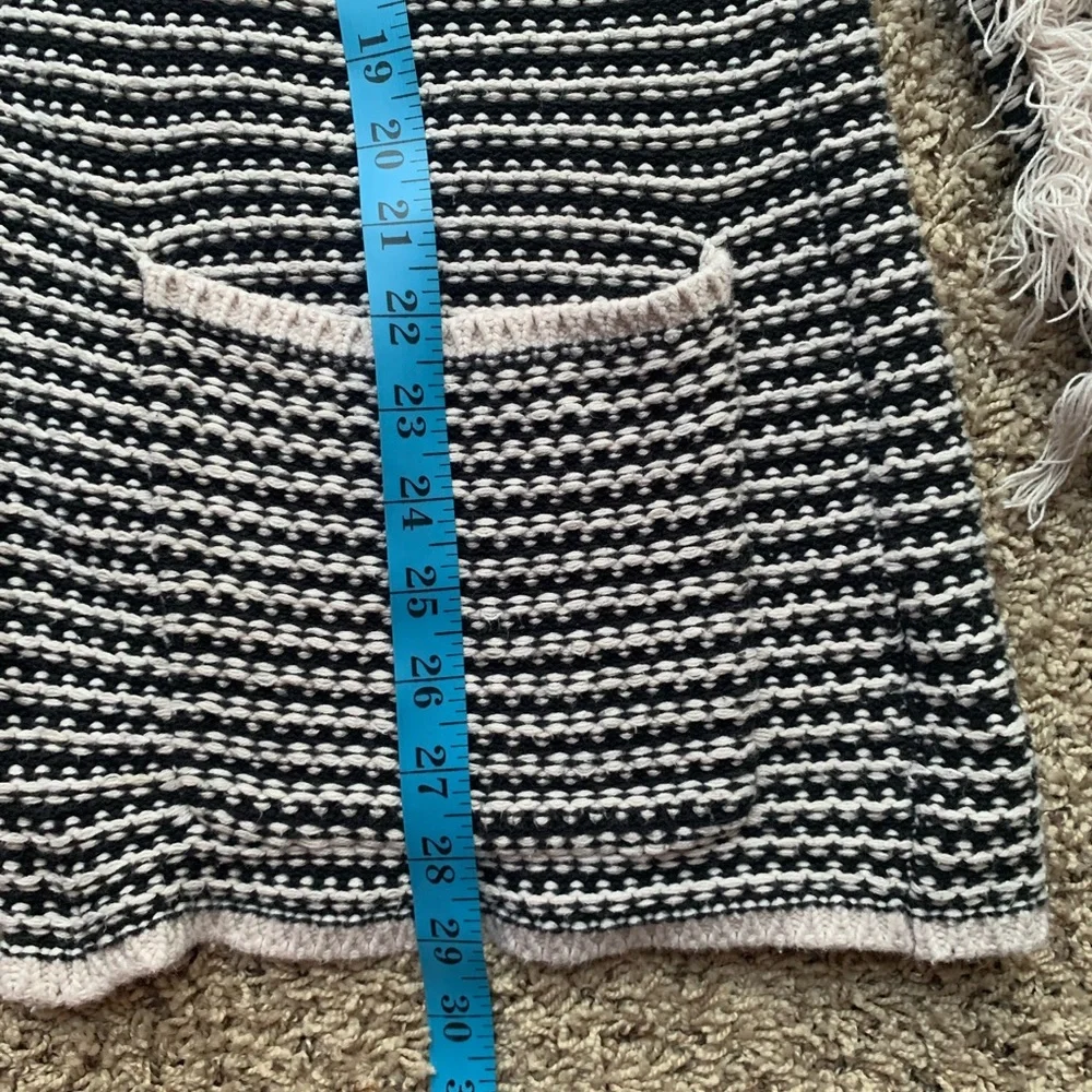 KNOX ROSE Open Cardigan long fringed sleeves black cream stripes Sz M Boho Style - Picture 10 of 11